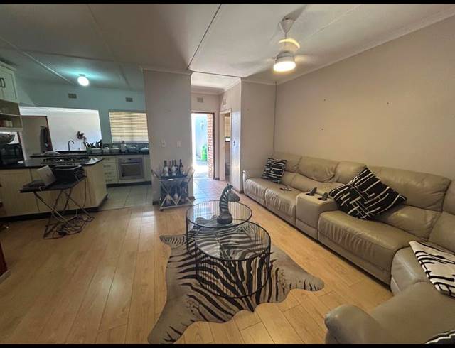 3 BEDROOM APARTMENT FOR SALE IN MTUNZINI